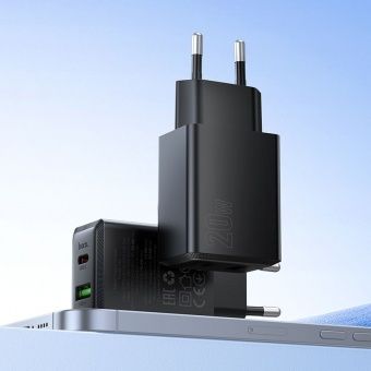 Зарядное устройство сетевое - блок питания HOCO N69, USB Type-C PD20W + USB QC3.0, черный Зарядное устройство сетевое - блок питания HOCO N69, USB Type-C PD20W + USB QC3.0, черный
