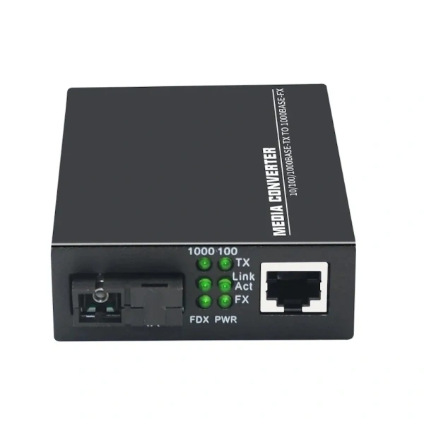 Медиаконвертер - удлинитель - коммутатор оптический 1xRJ45 10/100/1000MB - 1xSC до 3км одномодовый одноволоконный, комплект Медиаконвертер - удлинитель - коммутатор оптический 1xRJ45 10/100/1000MB - 1xSC до 3км одномодовый одноволоконный, комплект