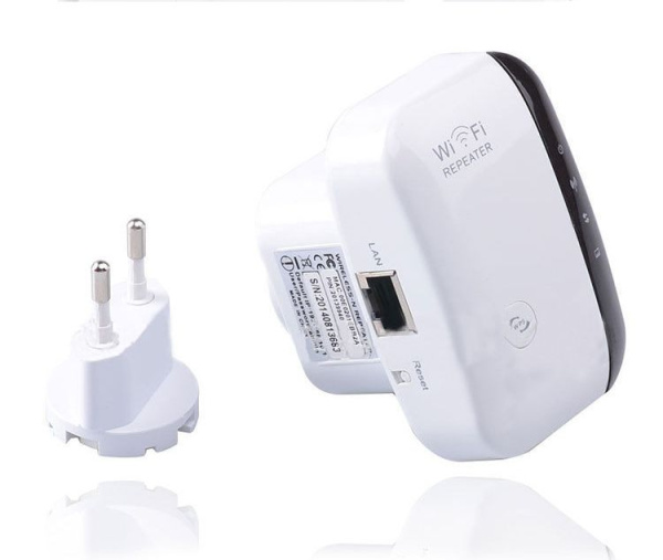 Адаптер - репитер, повторитель, усилитель Wi-Fi сигнала, до 300 Мбит/с, белый Адаптер - репитер, повторитель, усилитель Wi-Fi сигнала, до 300 Мбит/с, белый