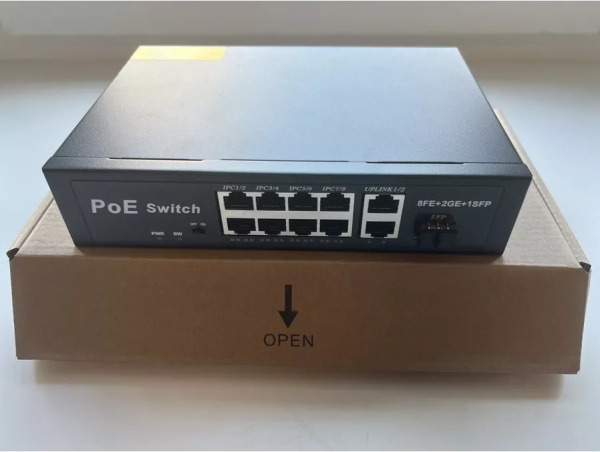 Сетевой хаб LAN - коммутатор POE -  свитч-разветвитель на 8+2 RJ45 порта + SFP порт, 10/100/1000 Мбит/с, молниезащита Сетевой хаб LAN - коммутатор POE -  свитч-разветвитель на 8+2 RJ45 порта + SFP порт, 10/100/1000 Мбит/с, молниезащита