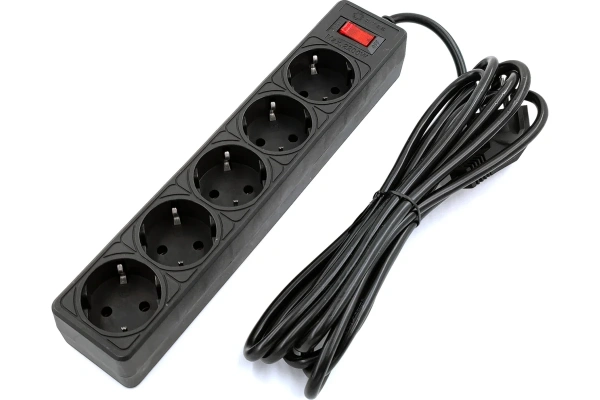 Сетевой фильтр 5bites GARDA SP5B-530 5S, 3х0.75мм2, 3м, черный Сетевой фильтр 5bites GARDA SP5B-530 5S, 3х0.75мм2, 3м, черный