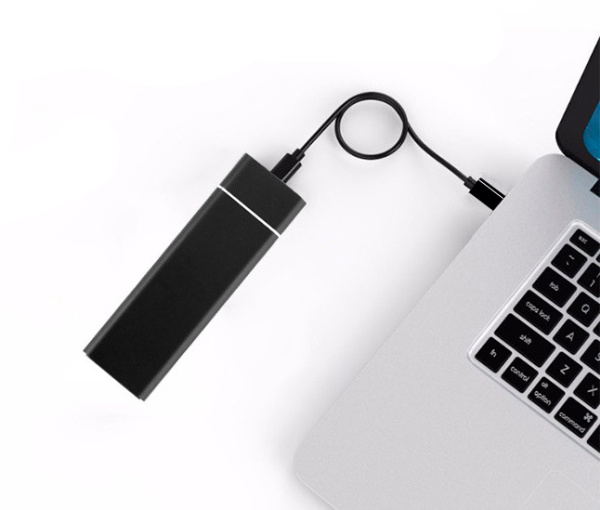 Внешний корпус - бокс для жесткого диска SSD M.2 NGFF - USB-C/USB-A, алюминий, черный Внешний корпус - бокс для жесткого диска SSD M.2 NGFF - USB-C/USB-A, алюминий, черный