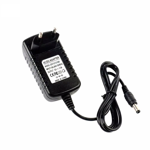 Блок питания адаптер 12V 2.5A Блок питания адаптер 12V 2.5A