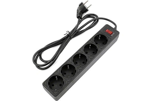 Сетевой фильтр 5bites GARDA SP5B-518 5S, 3х0.75мм2, 1,8м, черный Сетевой фильтр 5bites GARDA SP5B-518 5S, 3х0.75мм2, 1,8м, черный